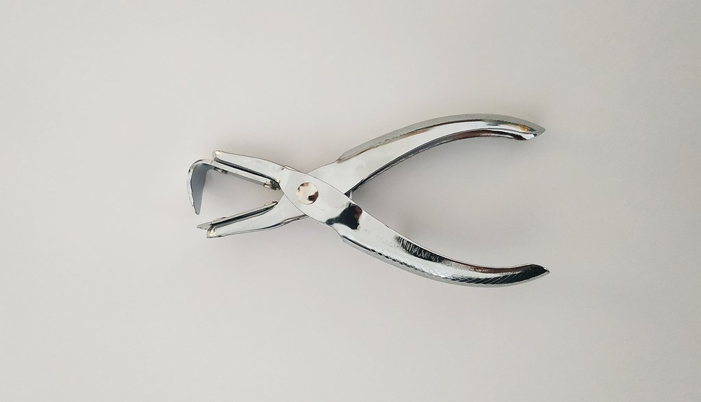 ARRACHE-AGRAFES METALLIQUE