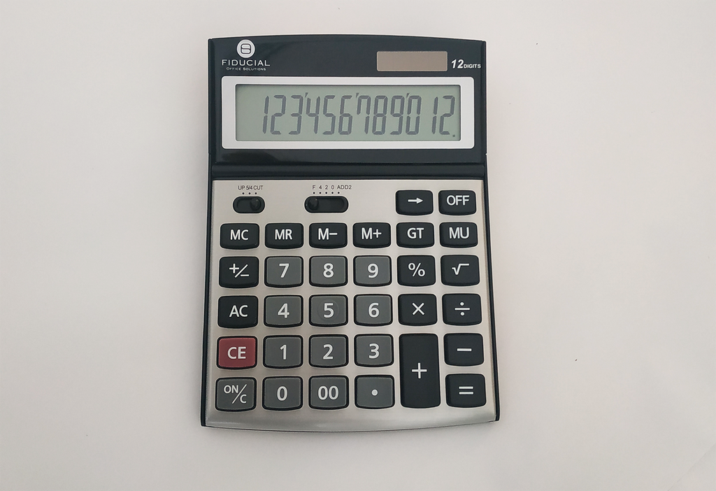 CALCULATRICE - CADRAN SOLAIRE 12 CHIFFRES - 184 X 132,5 MM