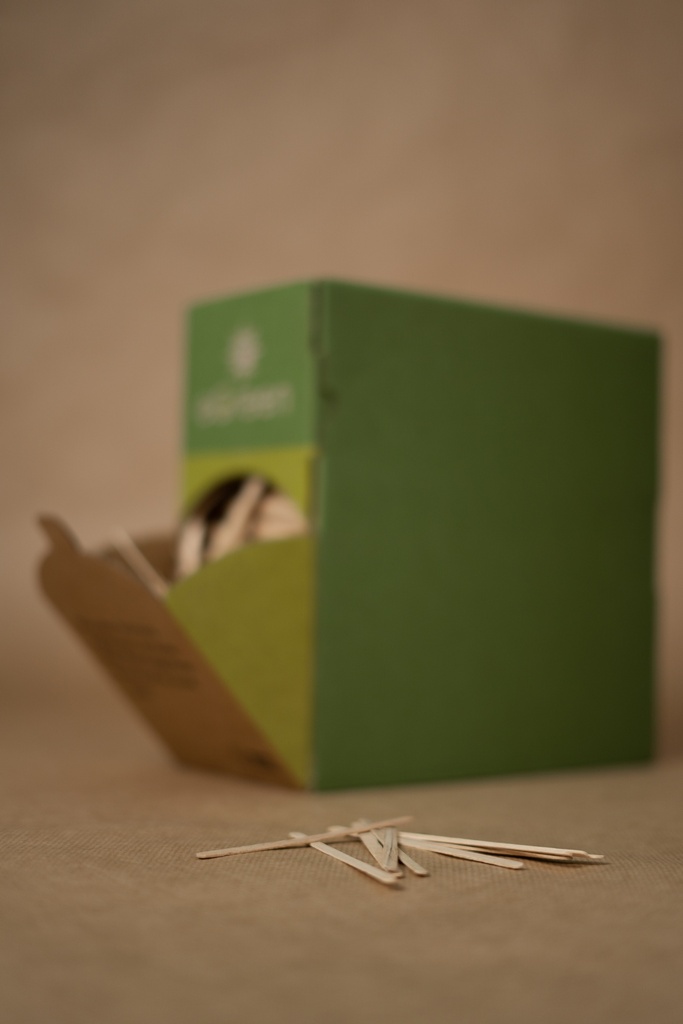 AGITATEURS EN BOIS ECORESPONSABLES - BOITE DISTRIBUTRICE DE 5000