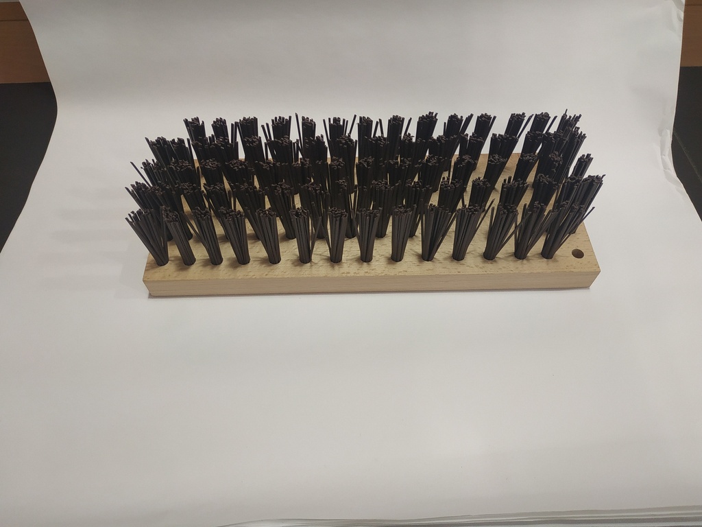 BROSSE DECROTTOIR PROFESSIONNELLE - 38,5 X 14 CM