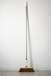 [A090] MANCHE A BALAI ALUMINIUM A VISSER - 140 CM