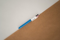 [F305] STYLO BIC 4 COULEURS - POINTE 0,5 MM
